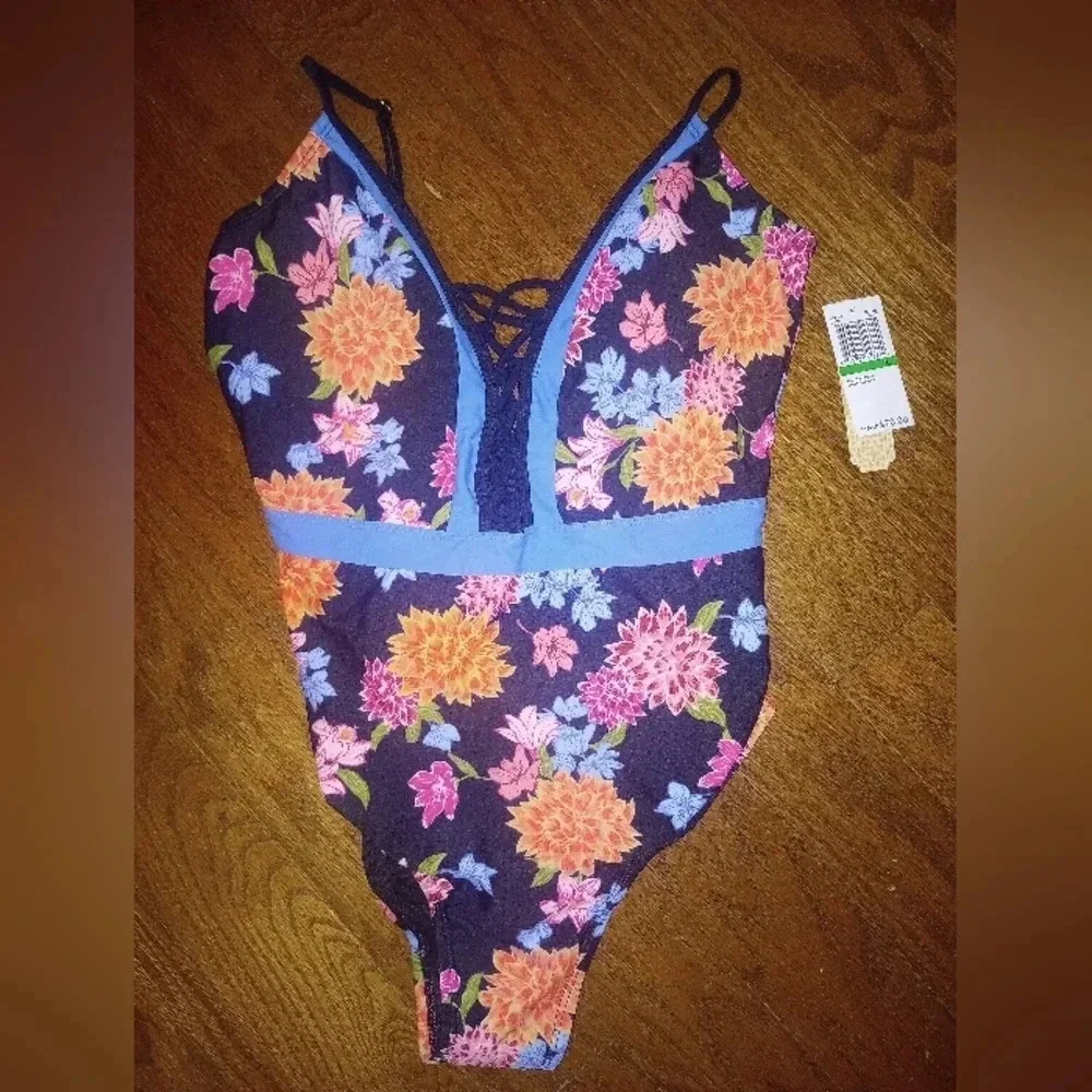 2/$25 GB NWT Juniors One Piece Bathing Suit Large - Picture 1 of 3